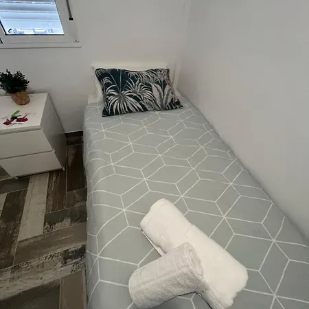 Lovely En Piso Compartido